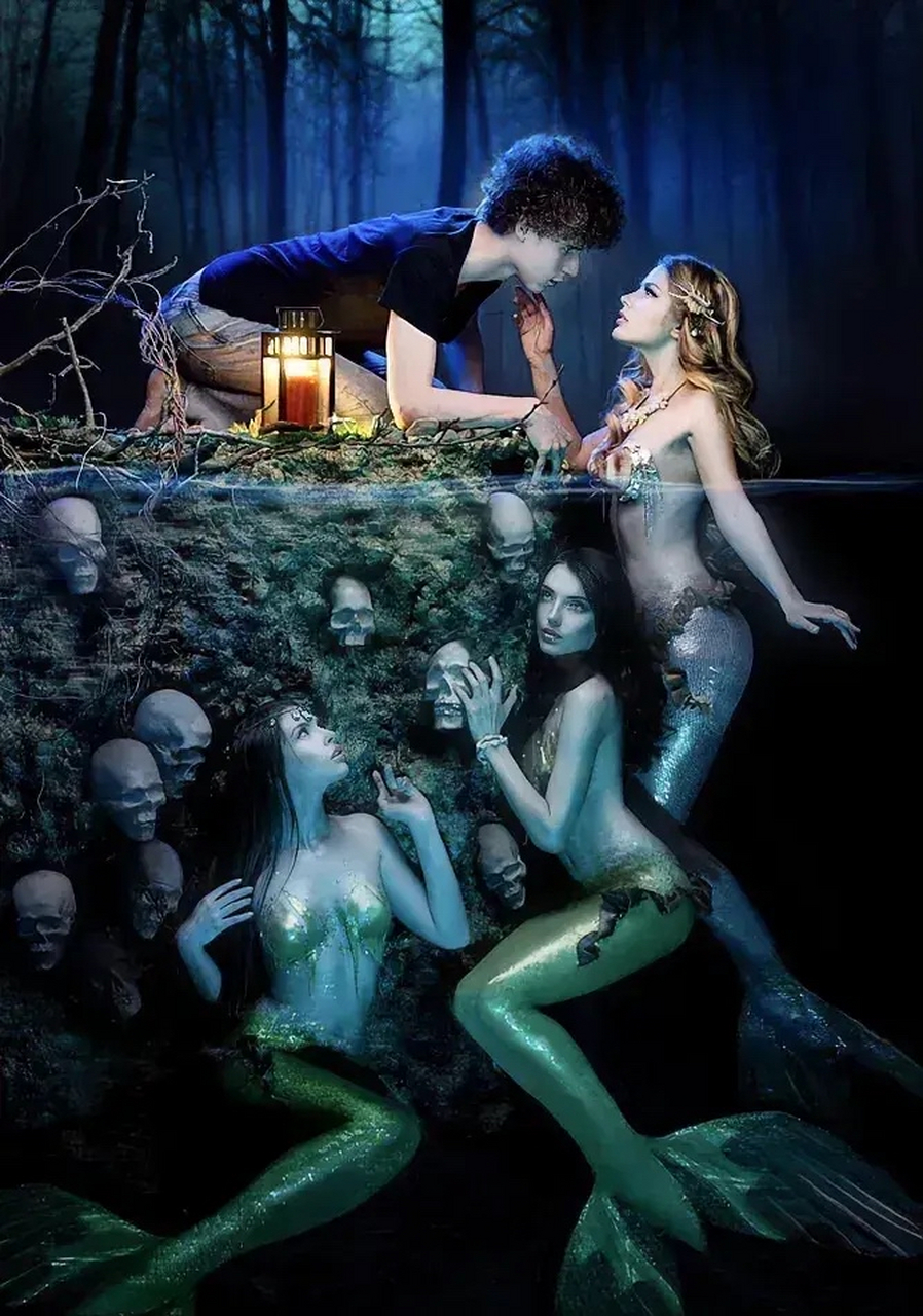 上古是有美人鱼,山海经里有记录,美人鱼被古人圈养,结果被美人鱼屠杀