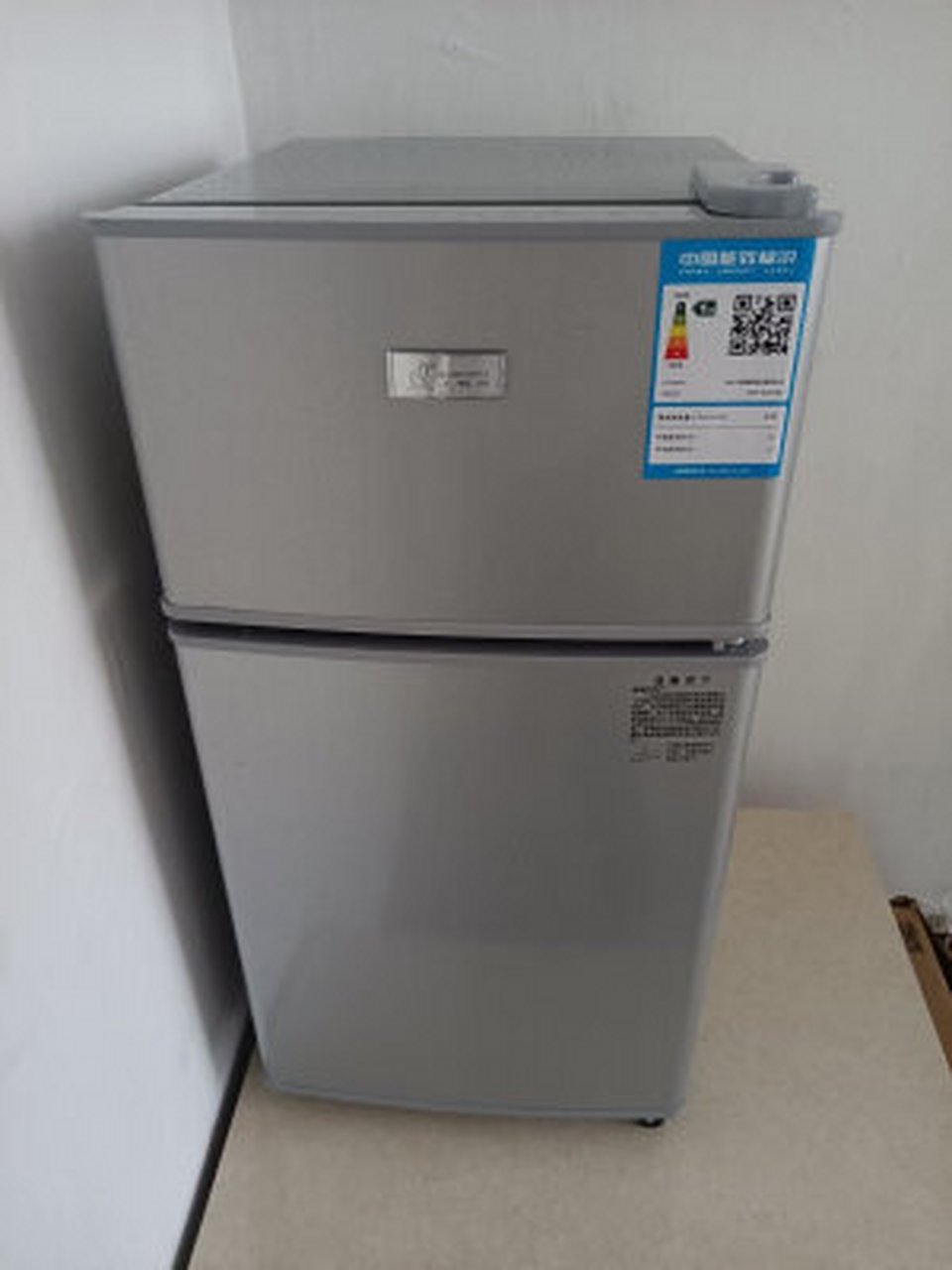 小鸭牌冰箱特点:安装服务好,尺寸适宜,超级省电