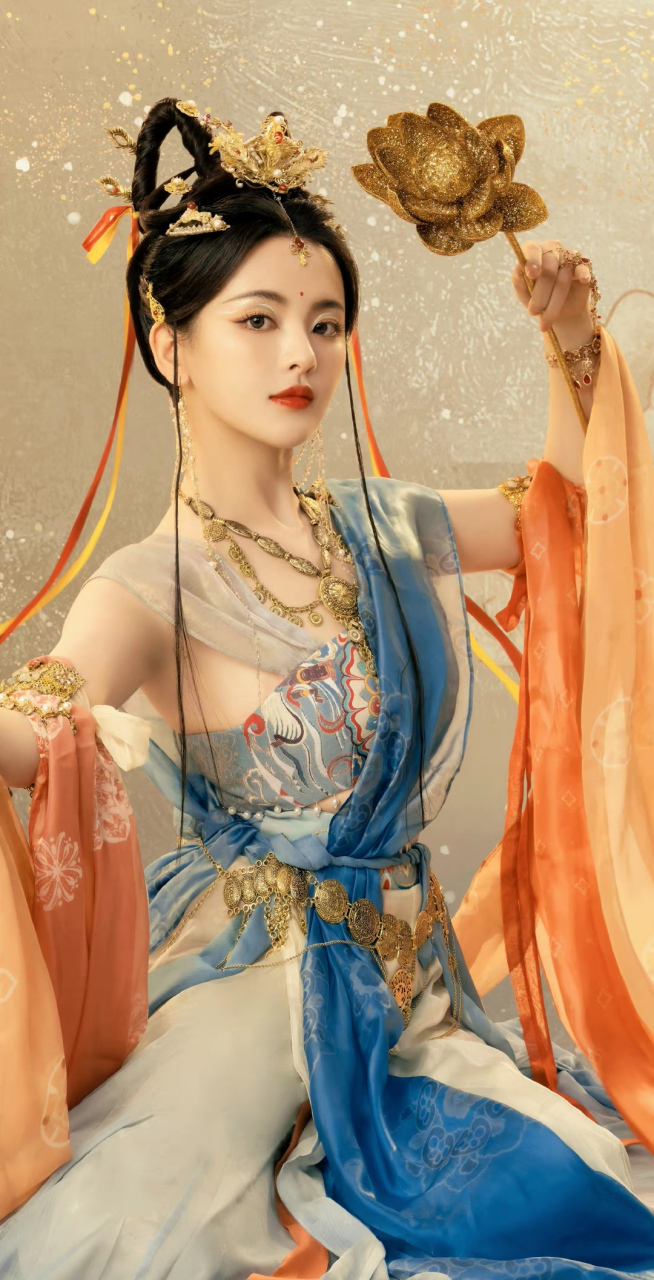 女星敦煌造型大盘点,杨颖美艳白鹿神性她最有异域风,你最爱谁?