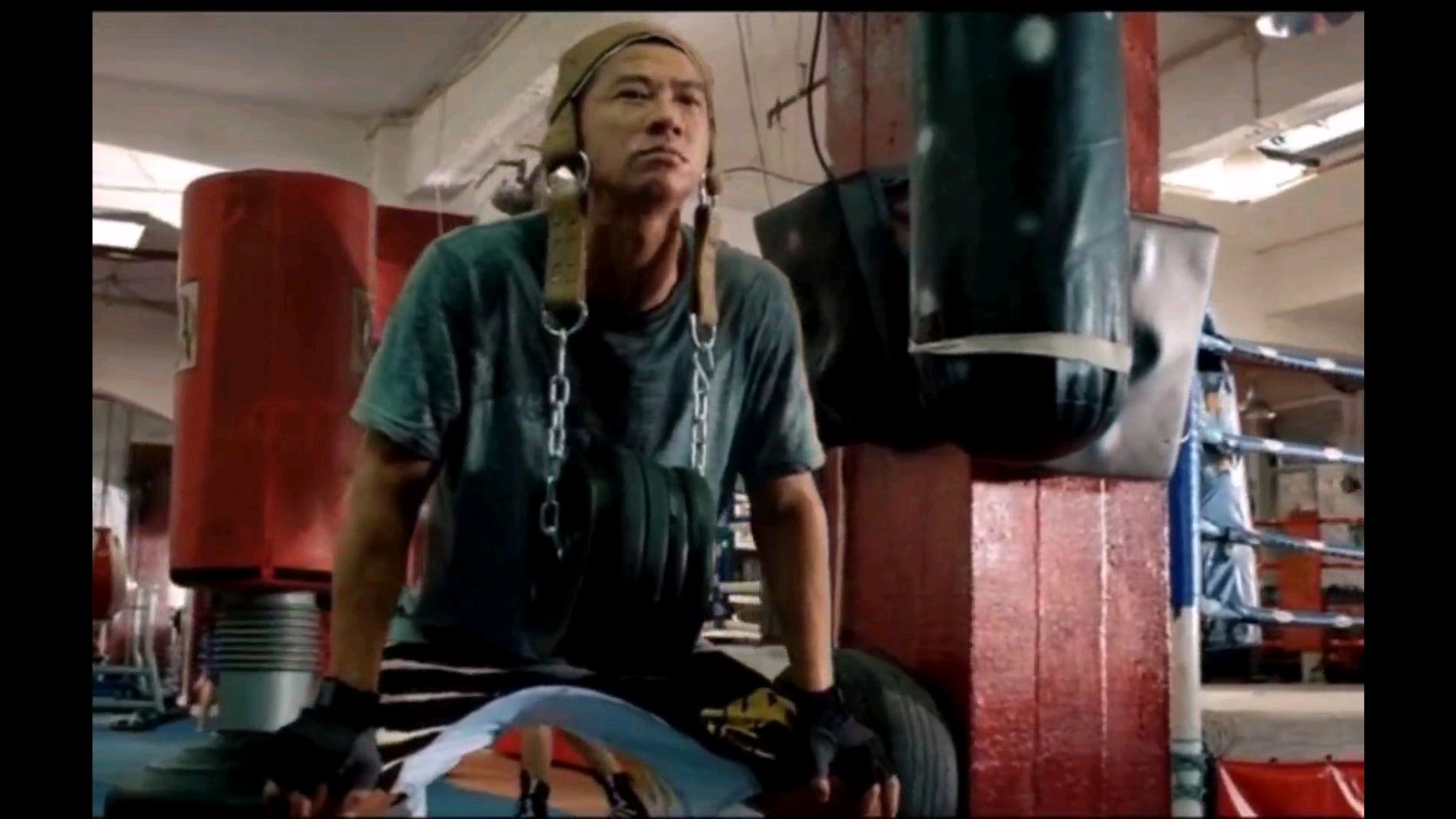 40岁张家辉的样子,自律健身、一身肌肉,为事业拼搏