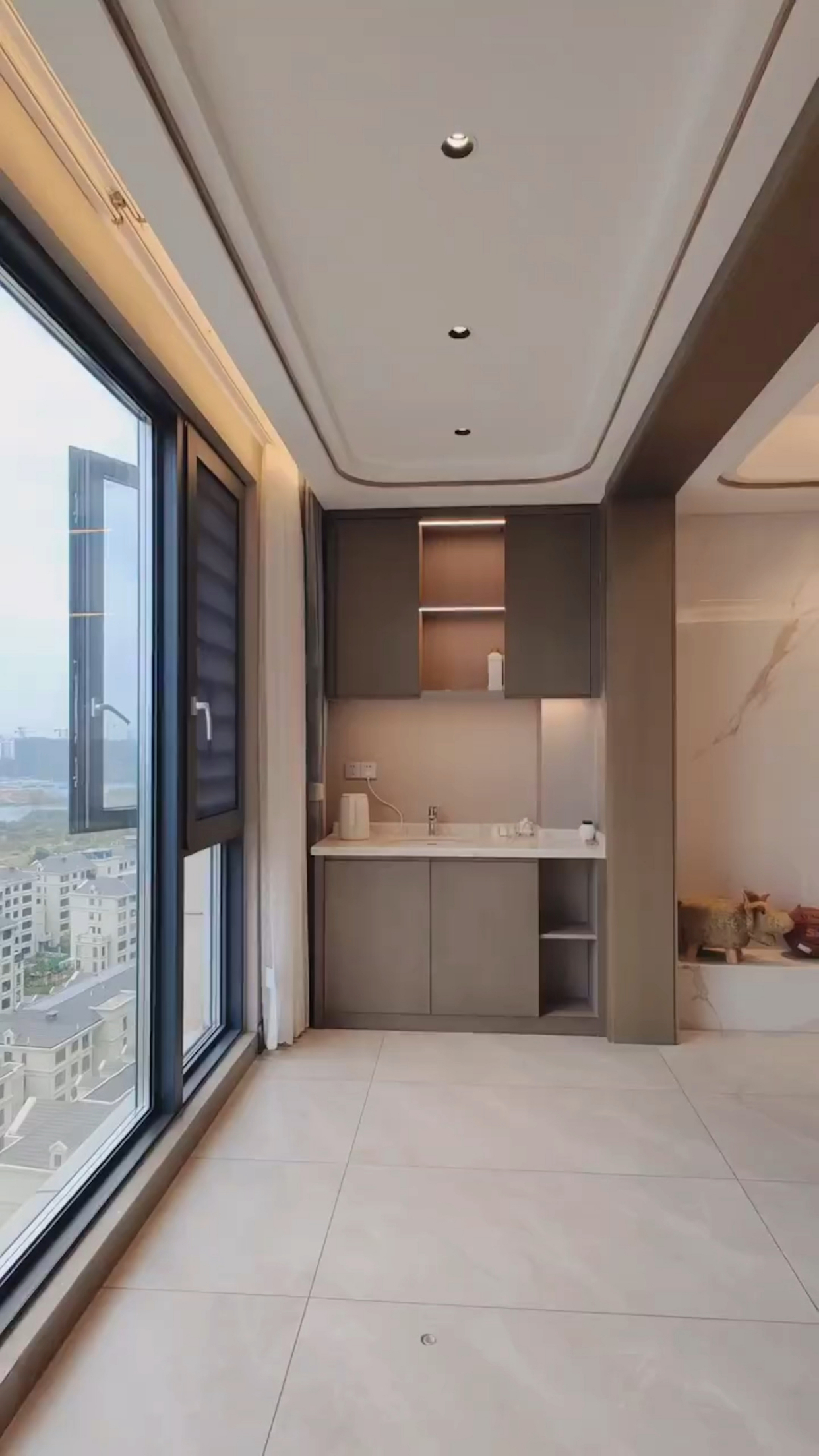 地砖通铺阳台纳入客厅的装修效果真的爱了