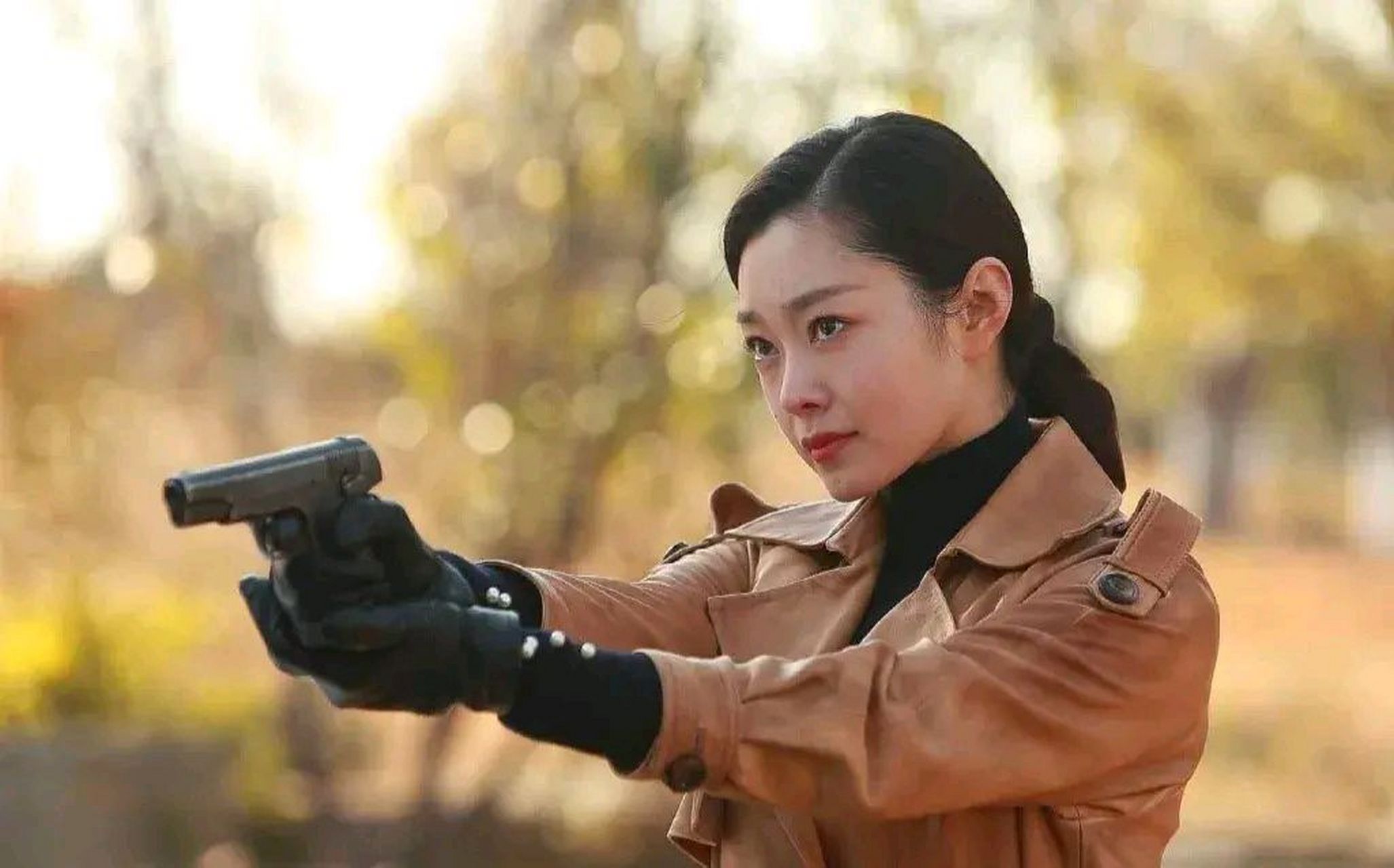 最新消息:谍战迷朋友注意查收,谍战剧《蜂巢》将于8月27日起登陆cctv8