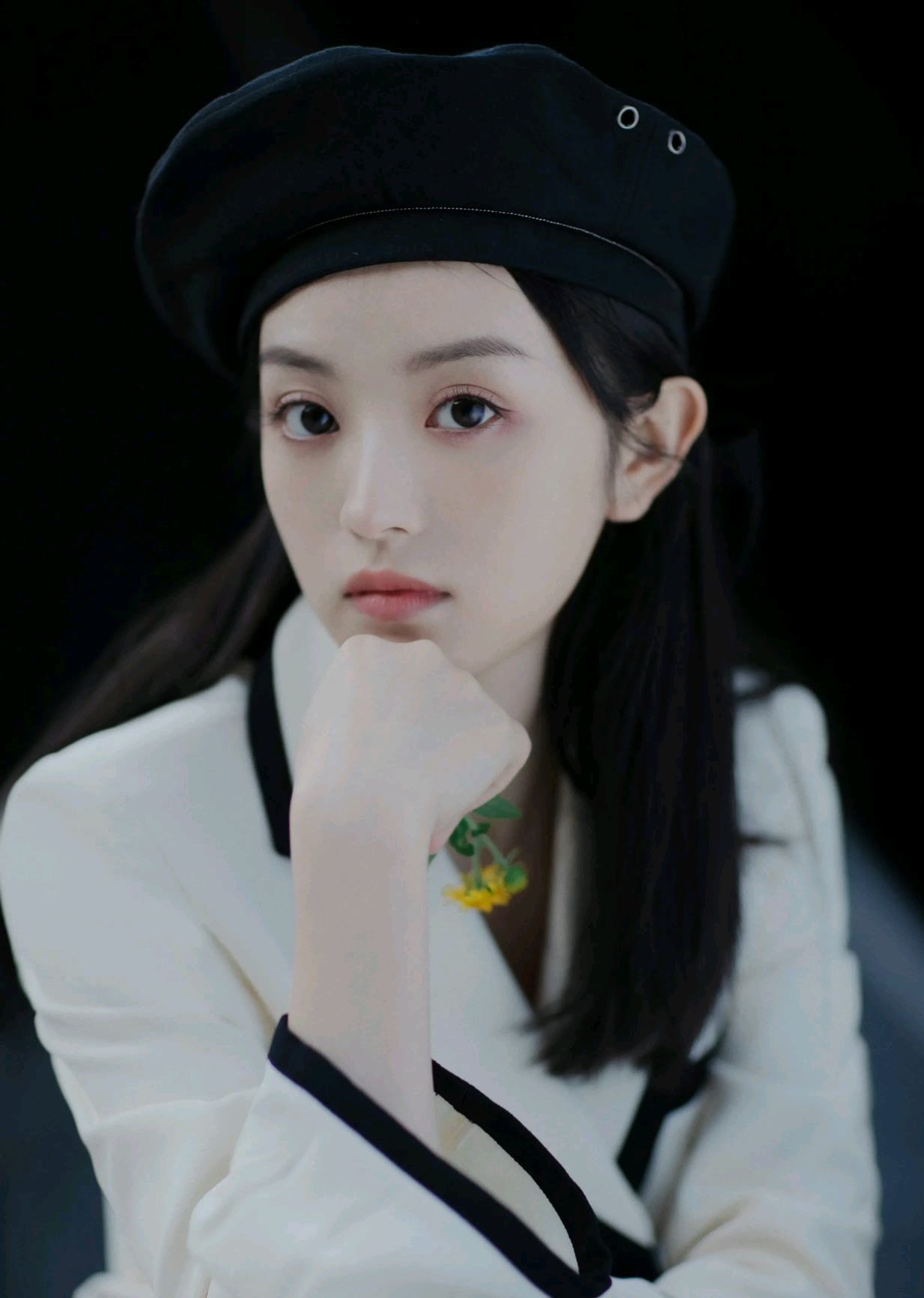 精美图集|萌系美女田曦薇