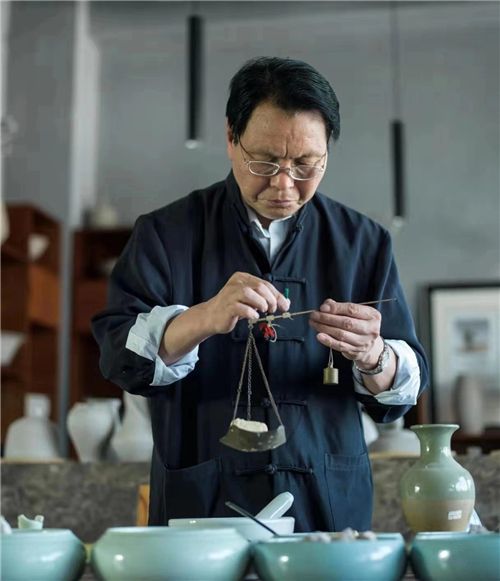 喜讯,李廷怀又一新型活胎瓷研发成功