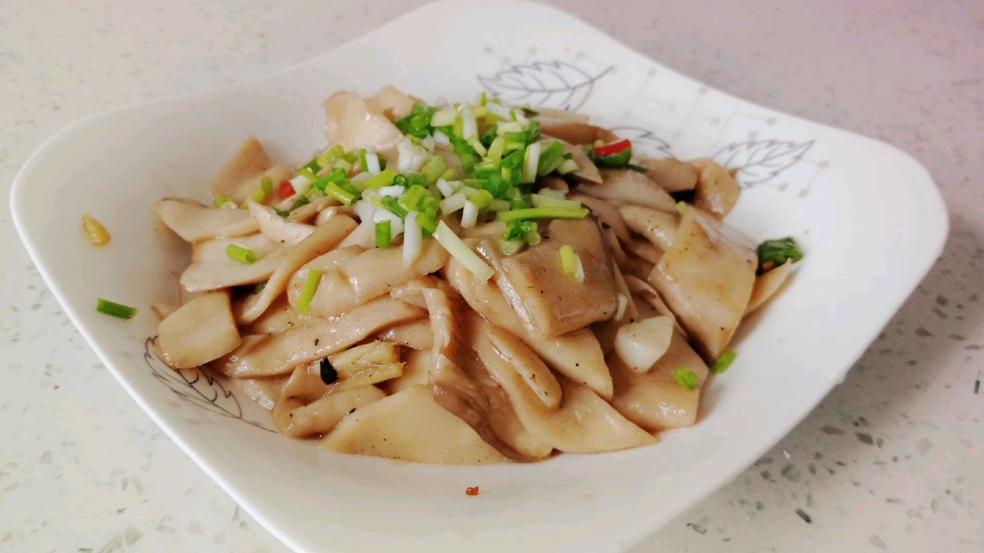 杏鲍菇的清炒做法