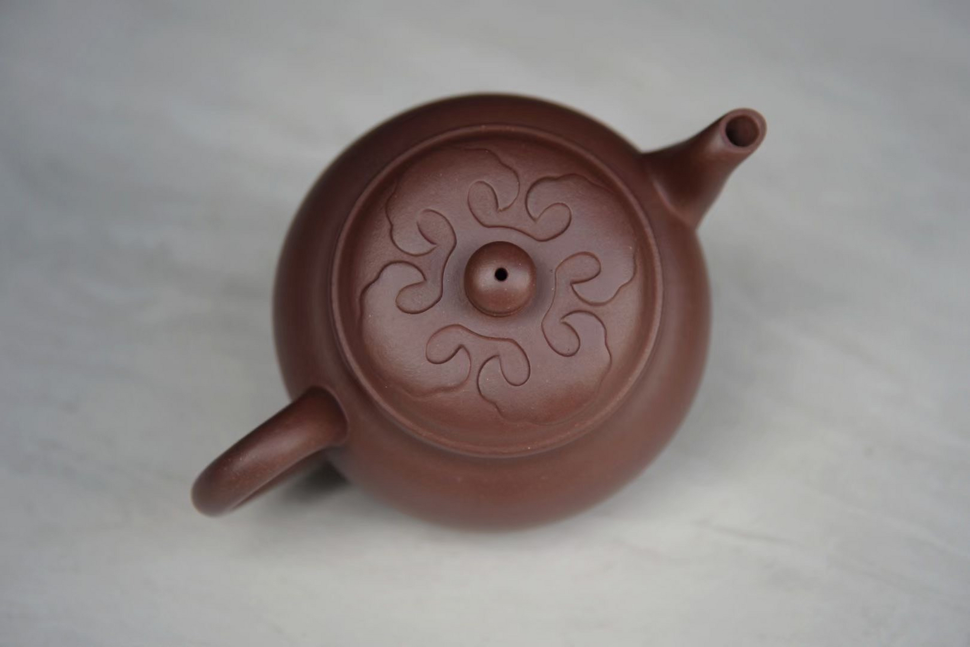 刘曦 大彬如意壶 原矿紫泥 240cc. 传统纯手工制#紫砂壶# #全手工