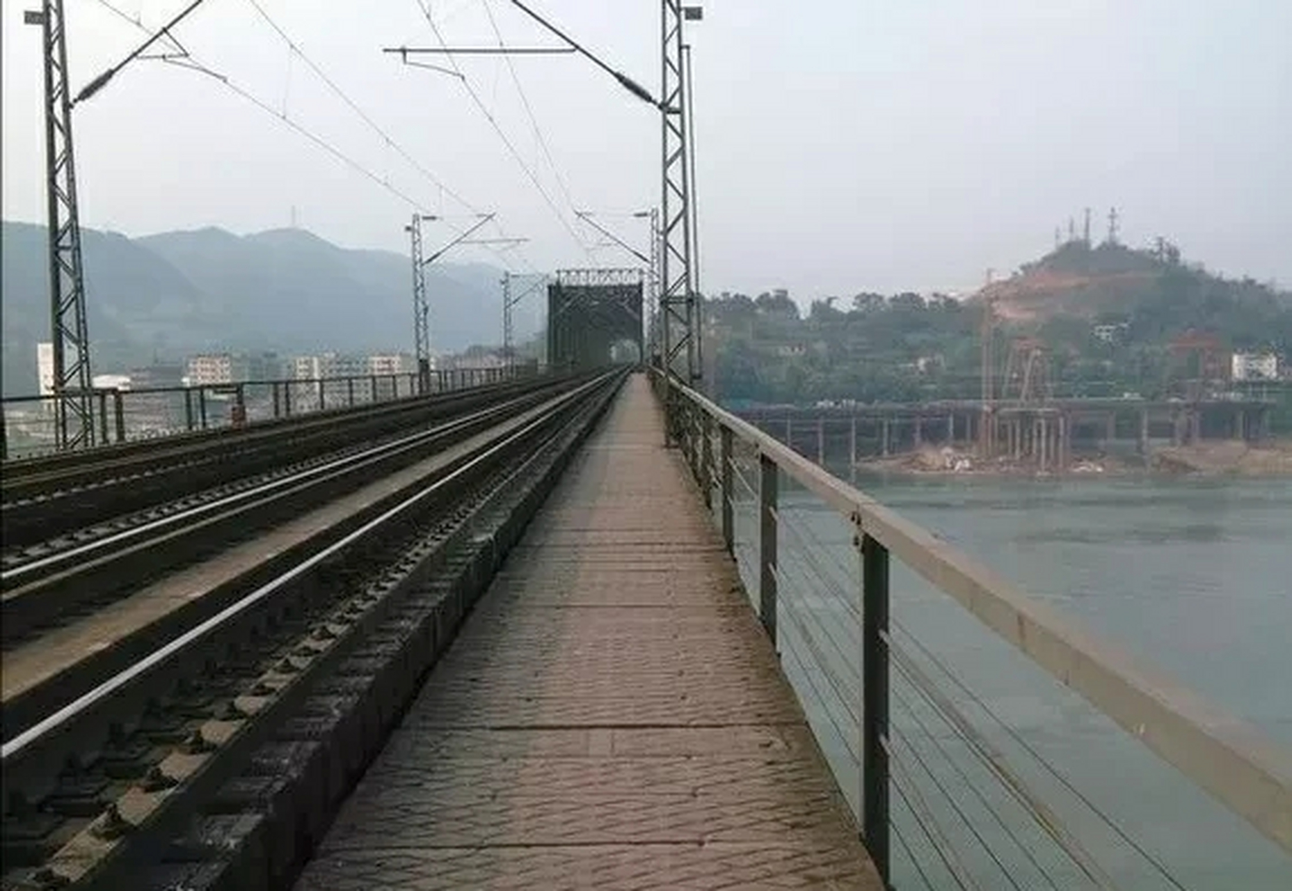 你去江津白沙沱大桥打过卡吗?它也叫小南海大桥.