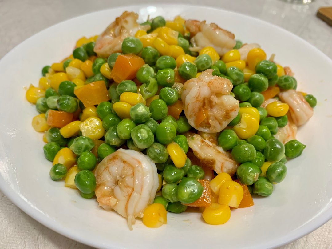 杭帮菜的经典,虾仁炒蚕豆,真的是好看又好吃