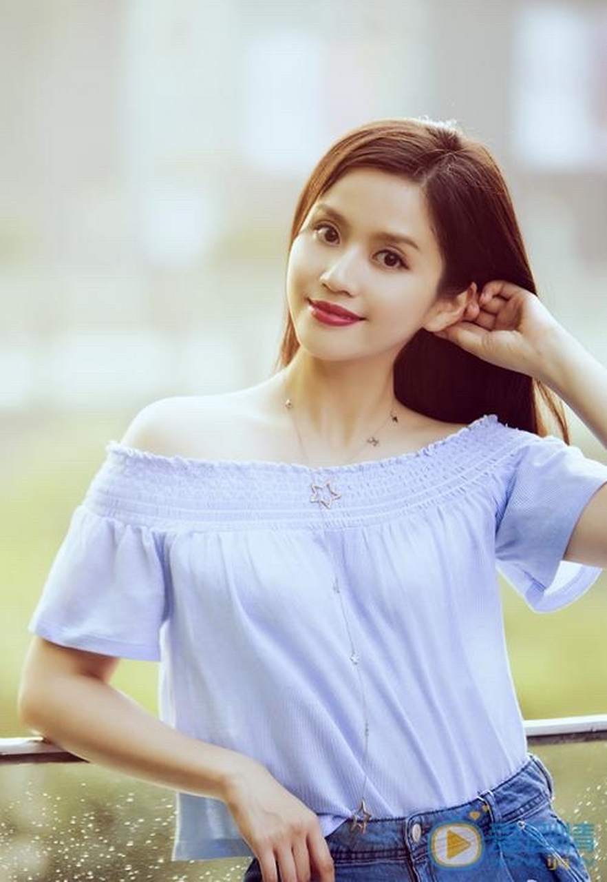 苏倩薇,原名苏茜薇,1987年6月7日出生于福建省莆田市仙游县,中国内地