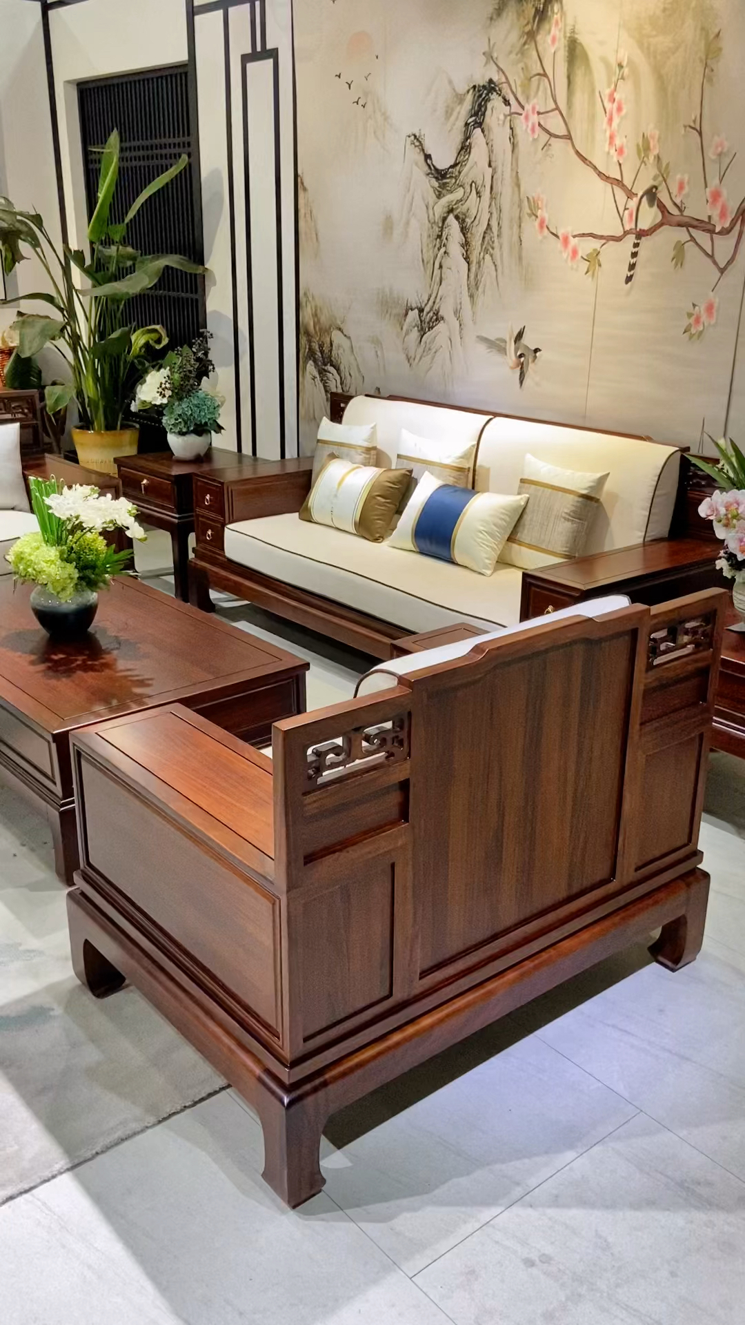 新中式家具实木沙发马蹄脚款-度小视