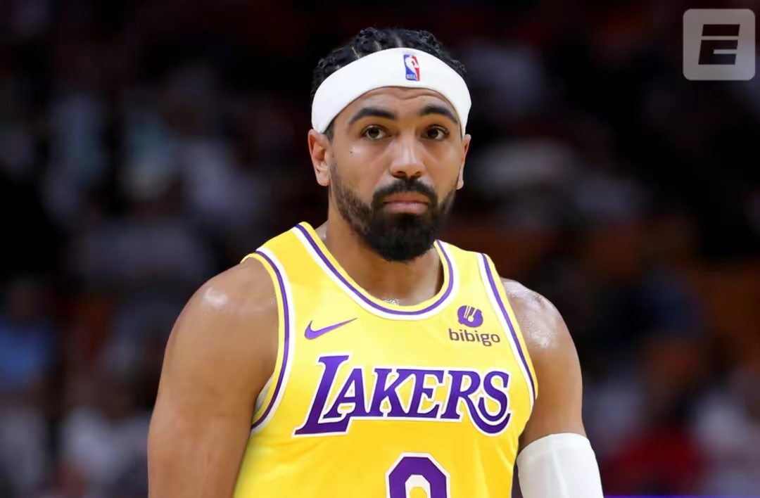 自由市场疯狂!1小时10亿签约 湖人低价引援文森特 普林斯起争议