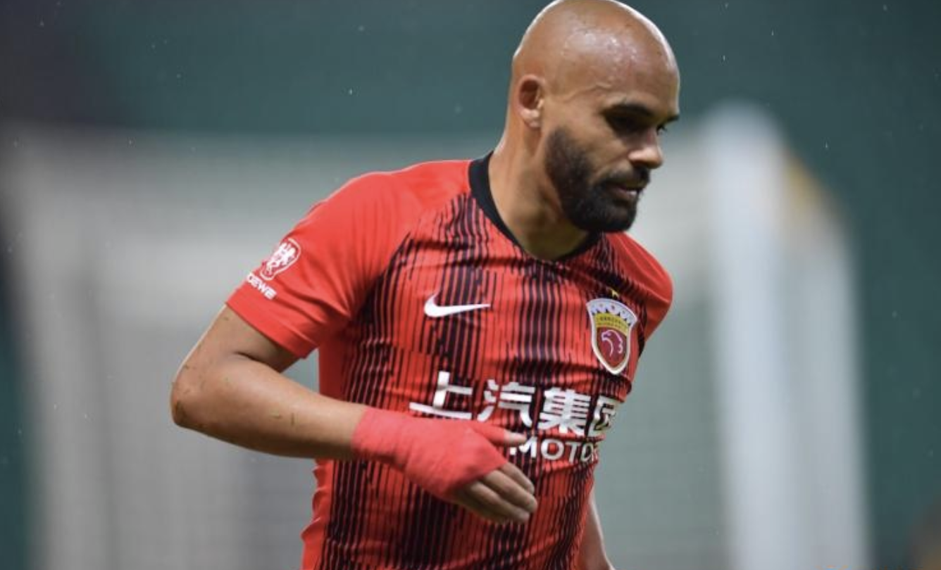 山东泰山利好!上港外援保利尼奥受伤,拿下双冠王希望大增