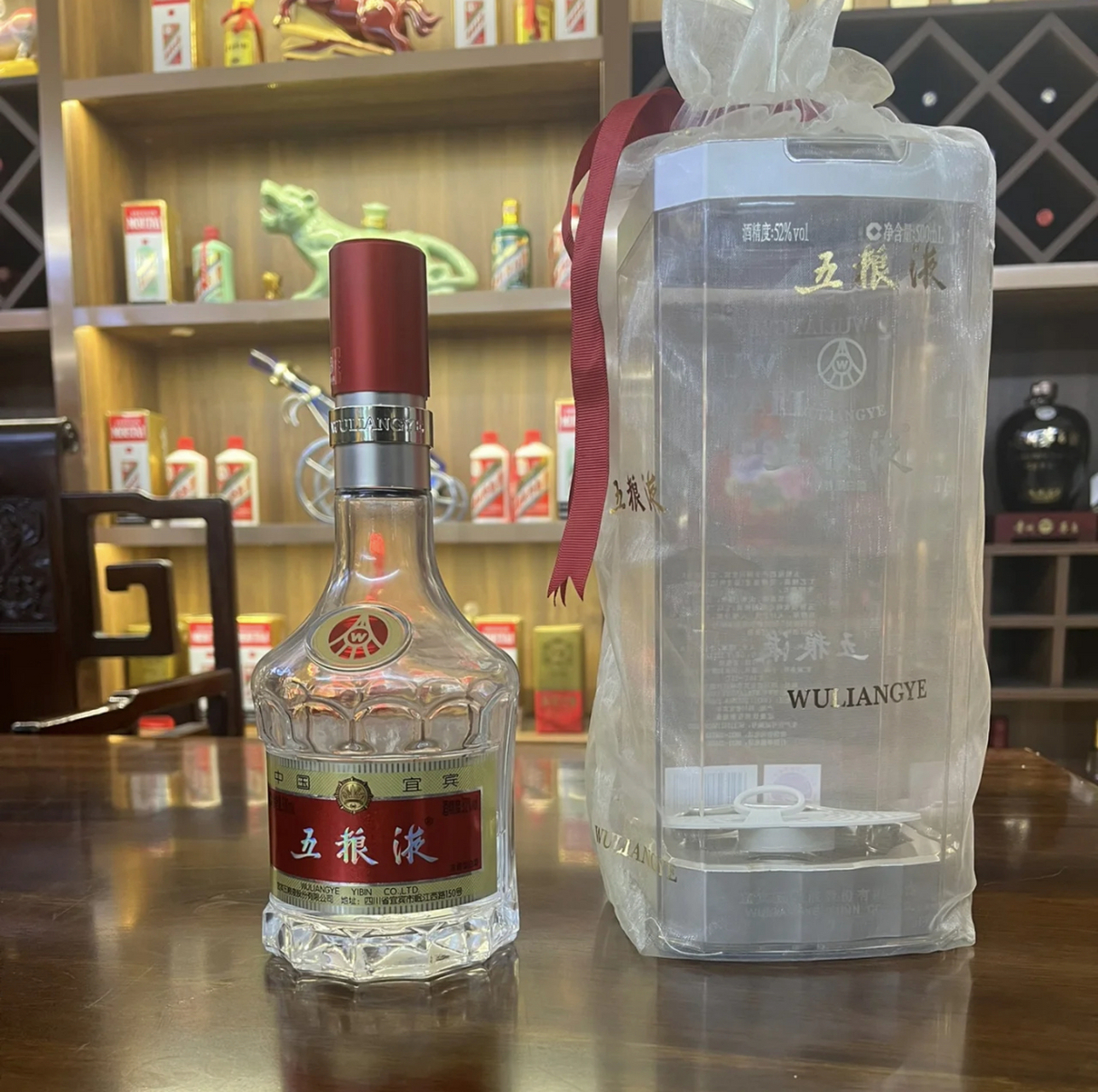 1,飞天茅台 评述:作为我国酱酒的脸面,在海内外都收获了一大批茅粉