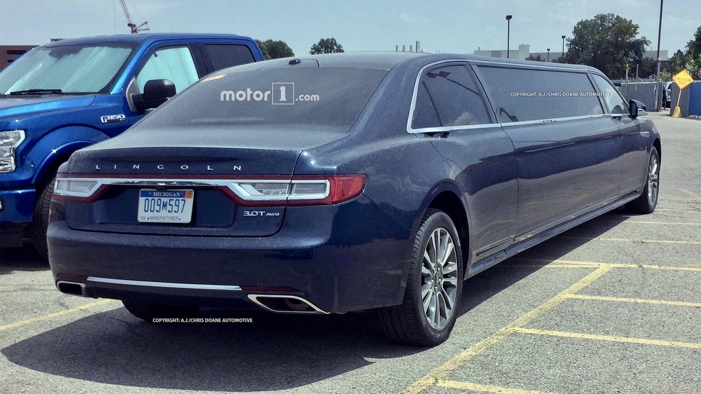 林肯大陆轿车超长版