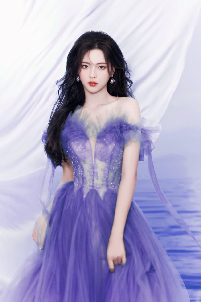 杨超越水蓝纱裙造型 杨超越一字肩蓝色纱裙精致典雅,秀发飘逸,气质超