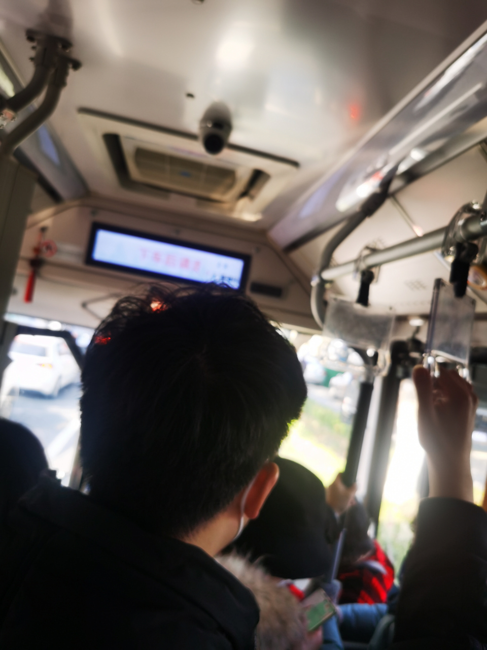 今天乘上了出发去惠山森林公园,准备从钱荣路登山口上.