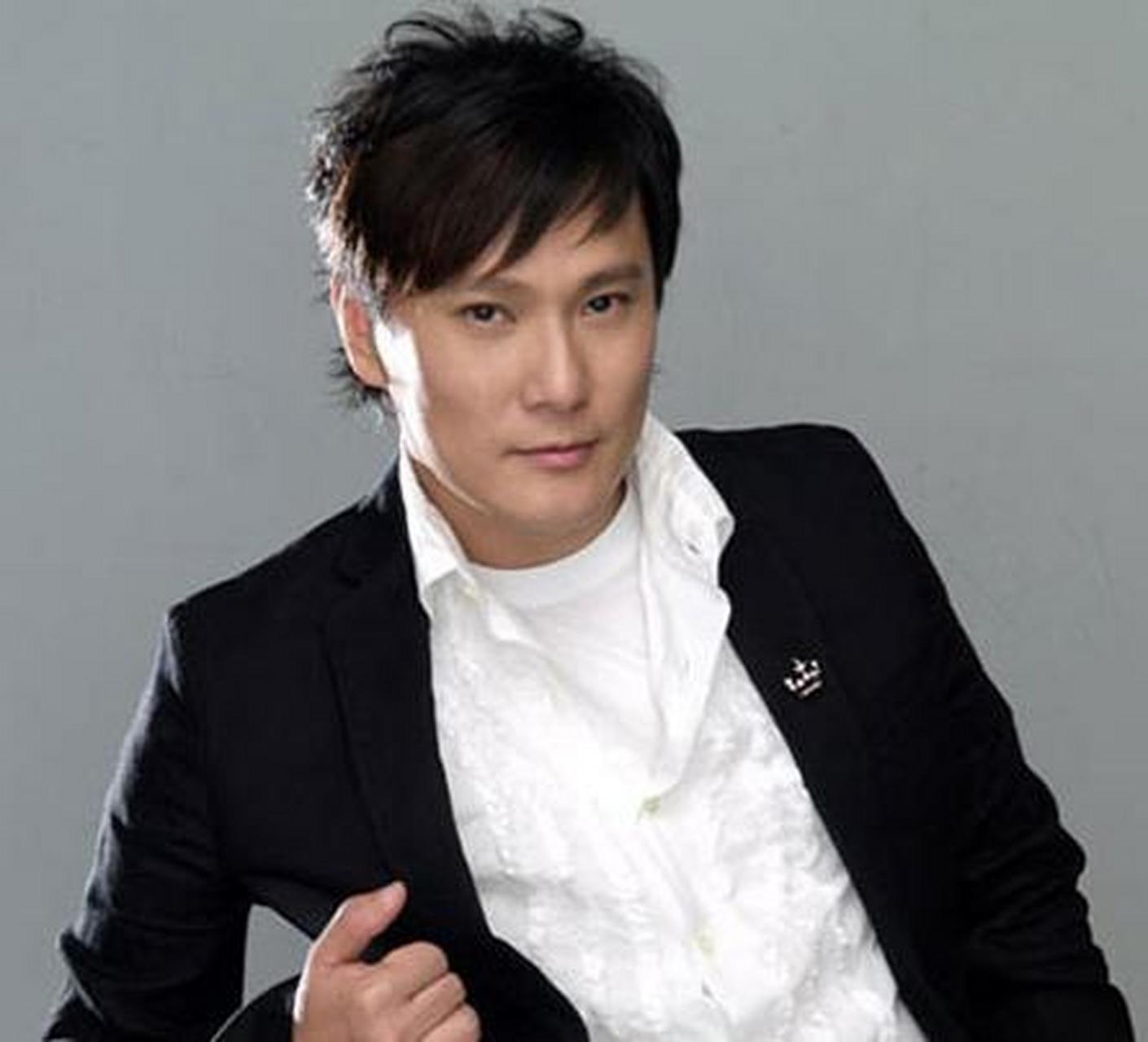 王子青未了  爱就一个字  我只说一次  张信哲的歌曲  仍萦绕在耳畔