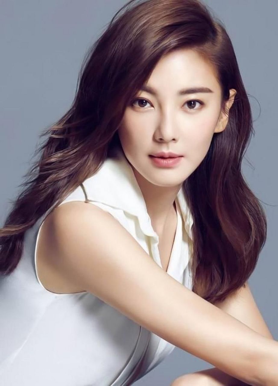 青年演员张雨绮