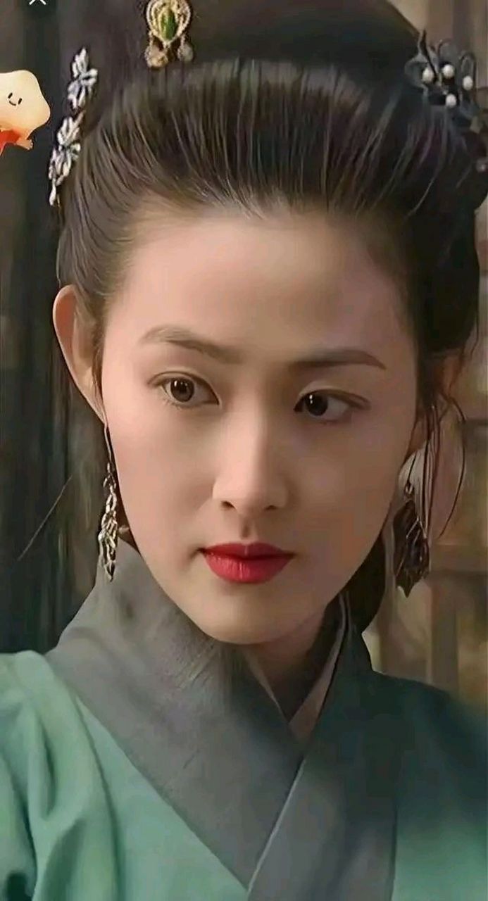 98版《水浒传》一直被大家奉为经典,其中武松打虎的戏份,更是一出