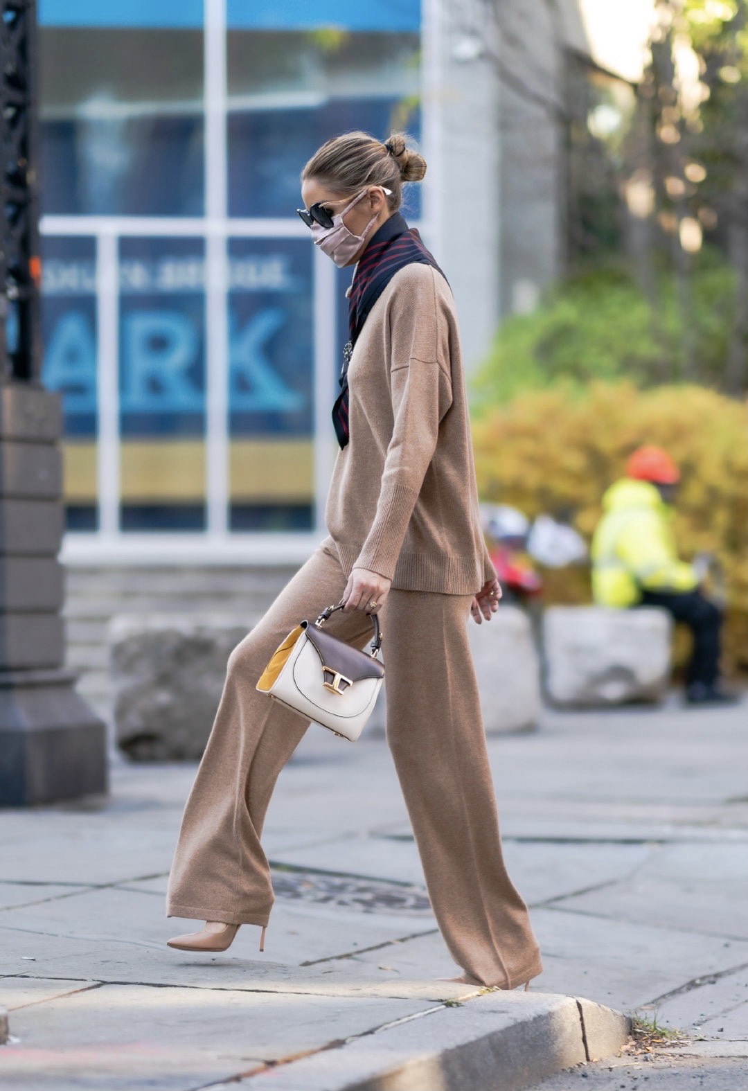 身材完美!奥利维亚·巴勒莫(oliviapalermo)纽约外出新街拍