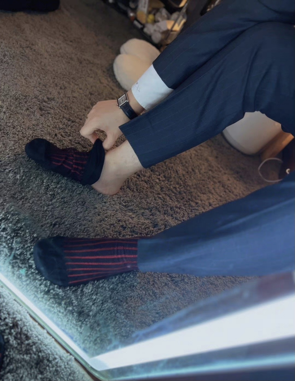 男人穿正装,有了好看舒服的袜子,也要穿好看提臀的内裤.