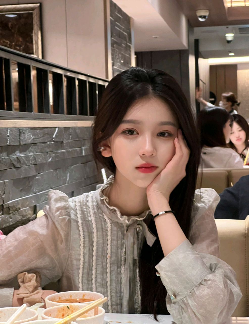 美女爱自拍,生活照也很美