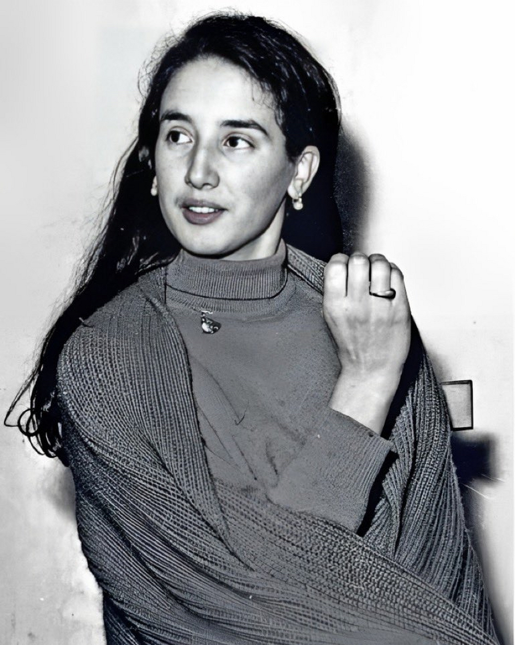 意大利人弗朗卡·维奥拉 (franca viola) 与 23 岁的菲利波·梅洛迪亚