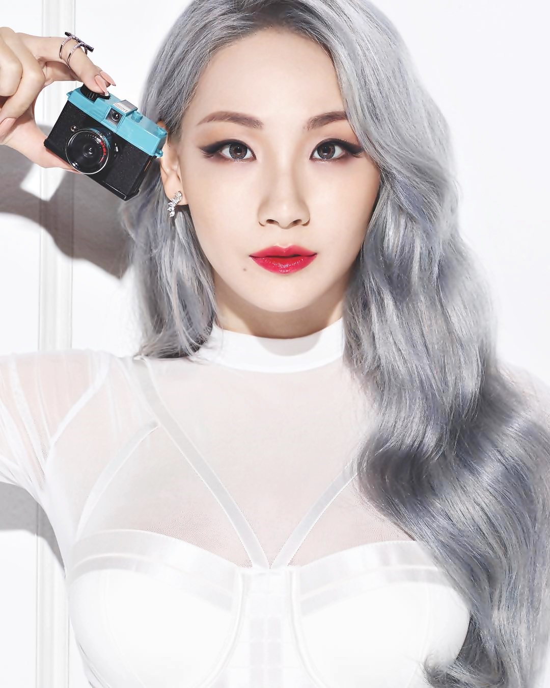 李彩麟、李彩琳