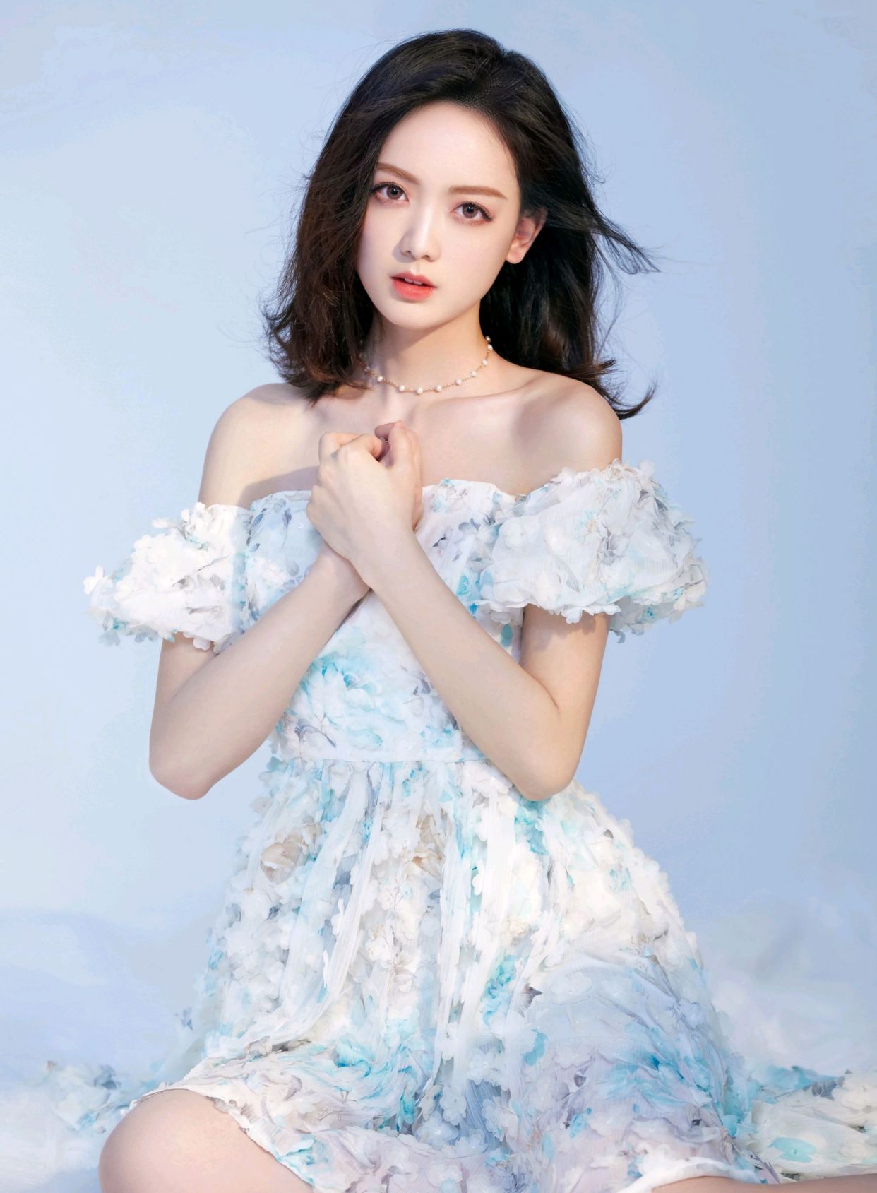 明星写真美图|灵儿