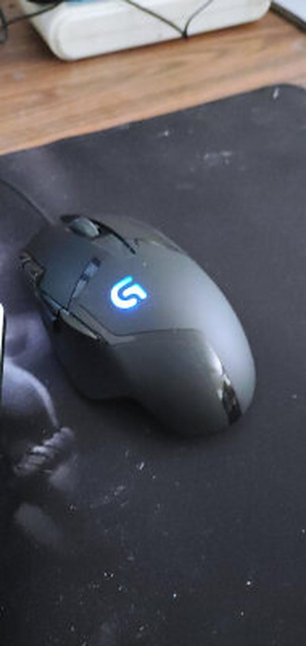 罗技g302与罗技g402的区别,罗技g402与502的区别  罗技g402也还不错的