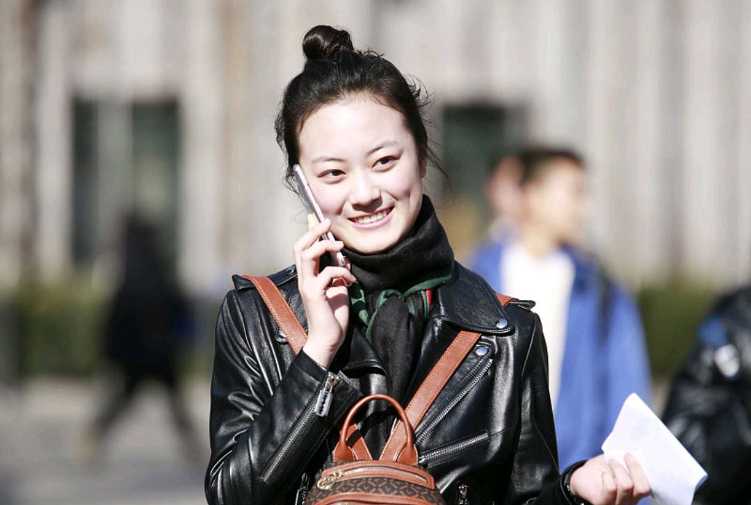 为什么00后的女生,都想嫁80后或者90后的大龄剩男?