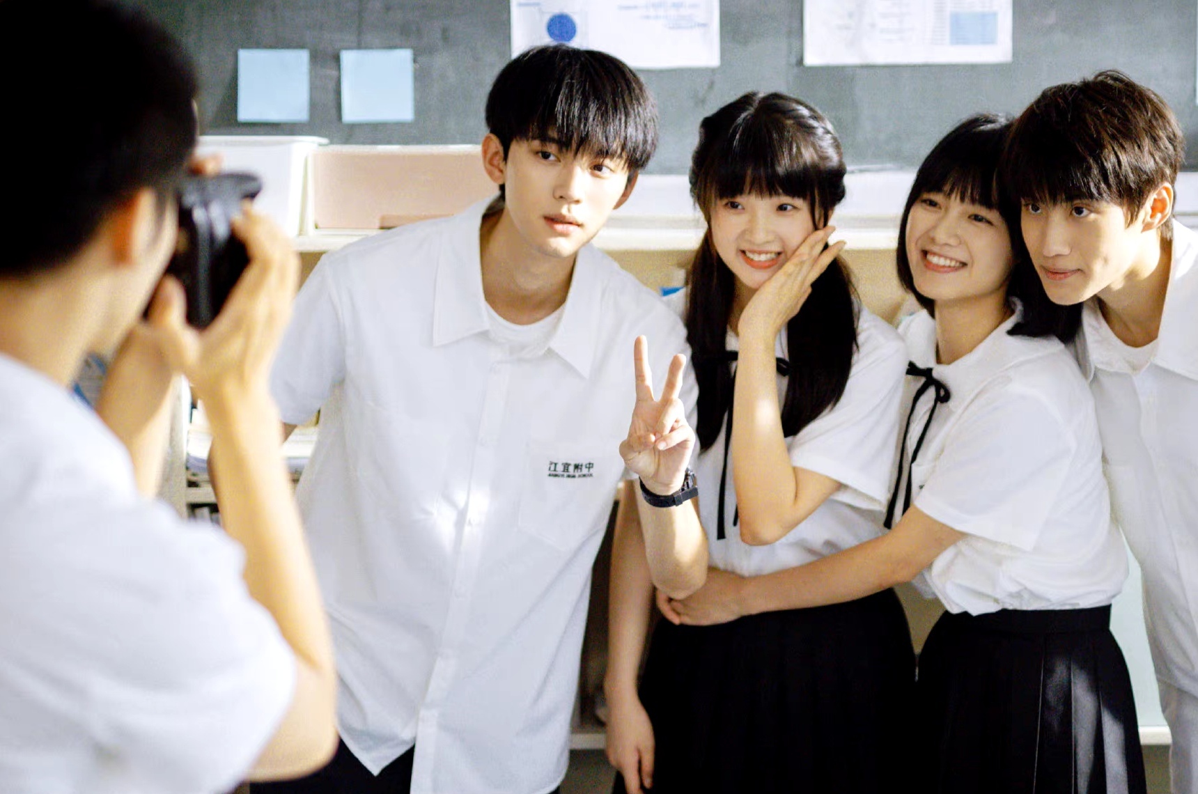 又一部24集青春校园剧来袭,帅哥美女搭档,终于有剧可追了