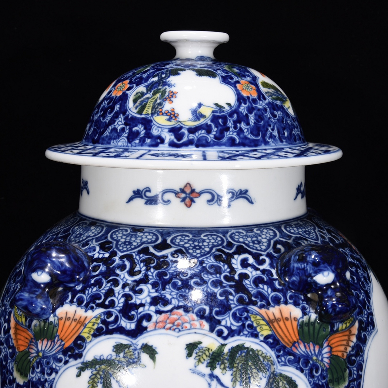 清康熙青花开窗八仙纹兽头将军罐一对44×26