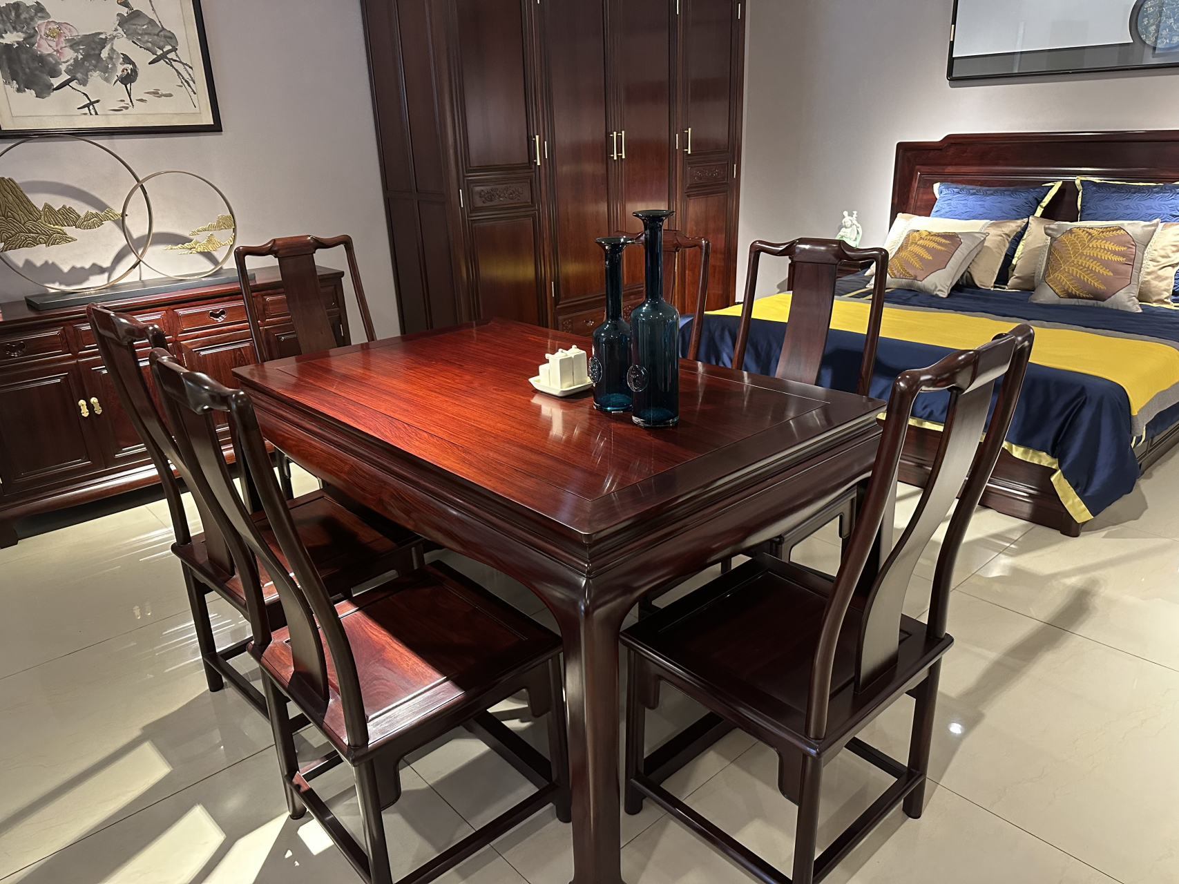 红酸枝绒毛黄檀一系列家具,98000整整十八件套.