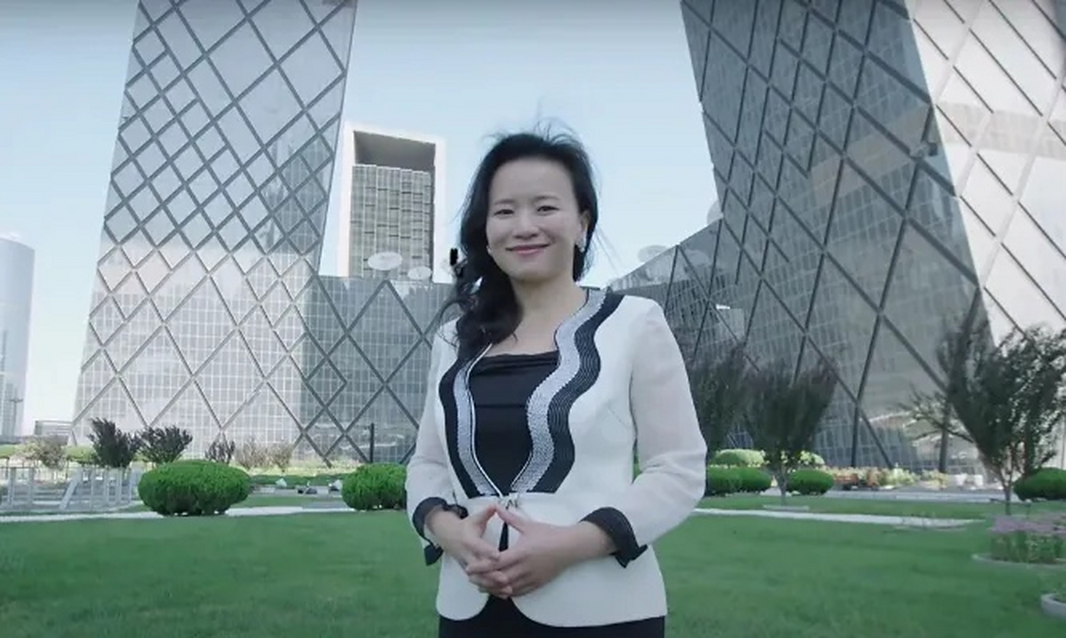 2020年,央视著名主持人成蕾,在一次访谈节目中有过一番言论,引起了