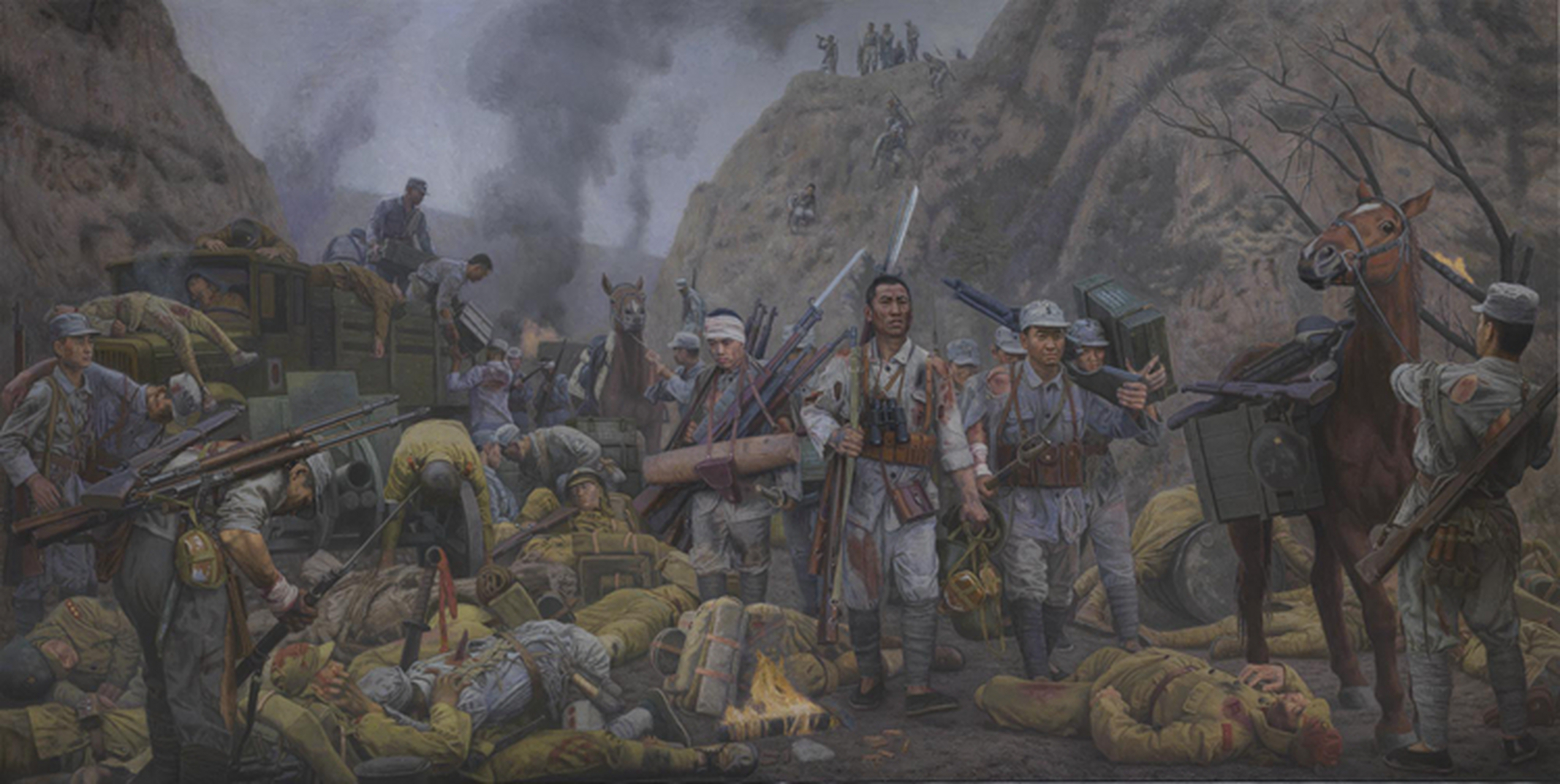 在115师开进途中,随处可见国民党的溃军,他们个个丢盔弃甲,士气低落.