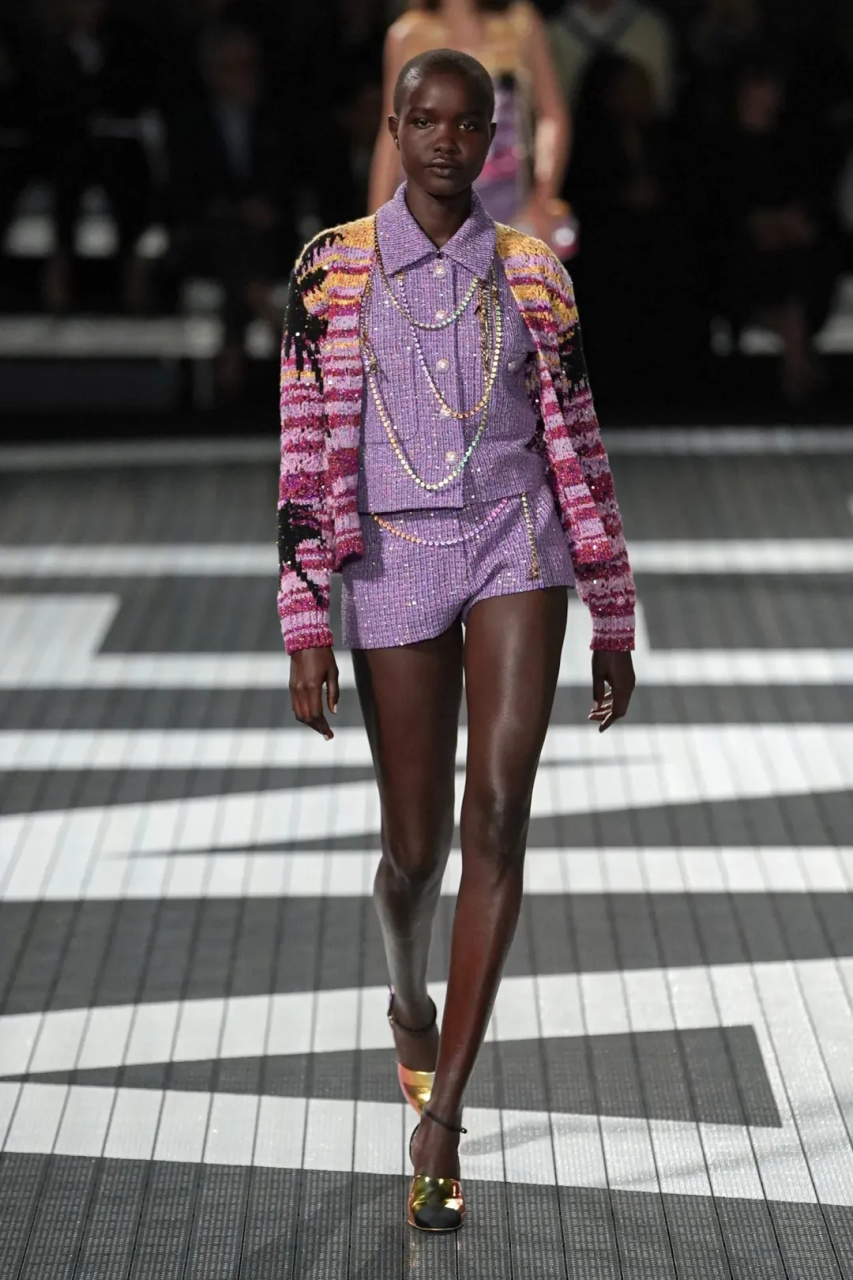 香奈儿走秀模特2