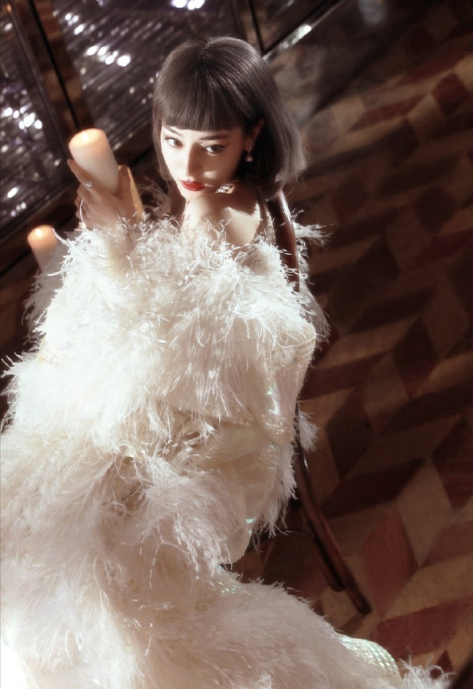 看看我们的女神迪丽热巴神图