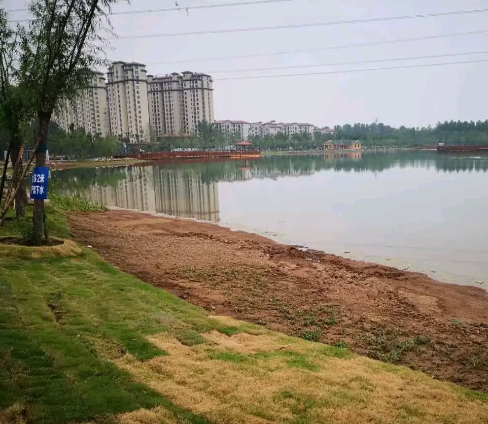 焦作城东公园即将开园 绕湖一圈二三里 运动设施各种有