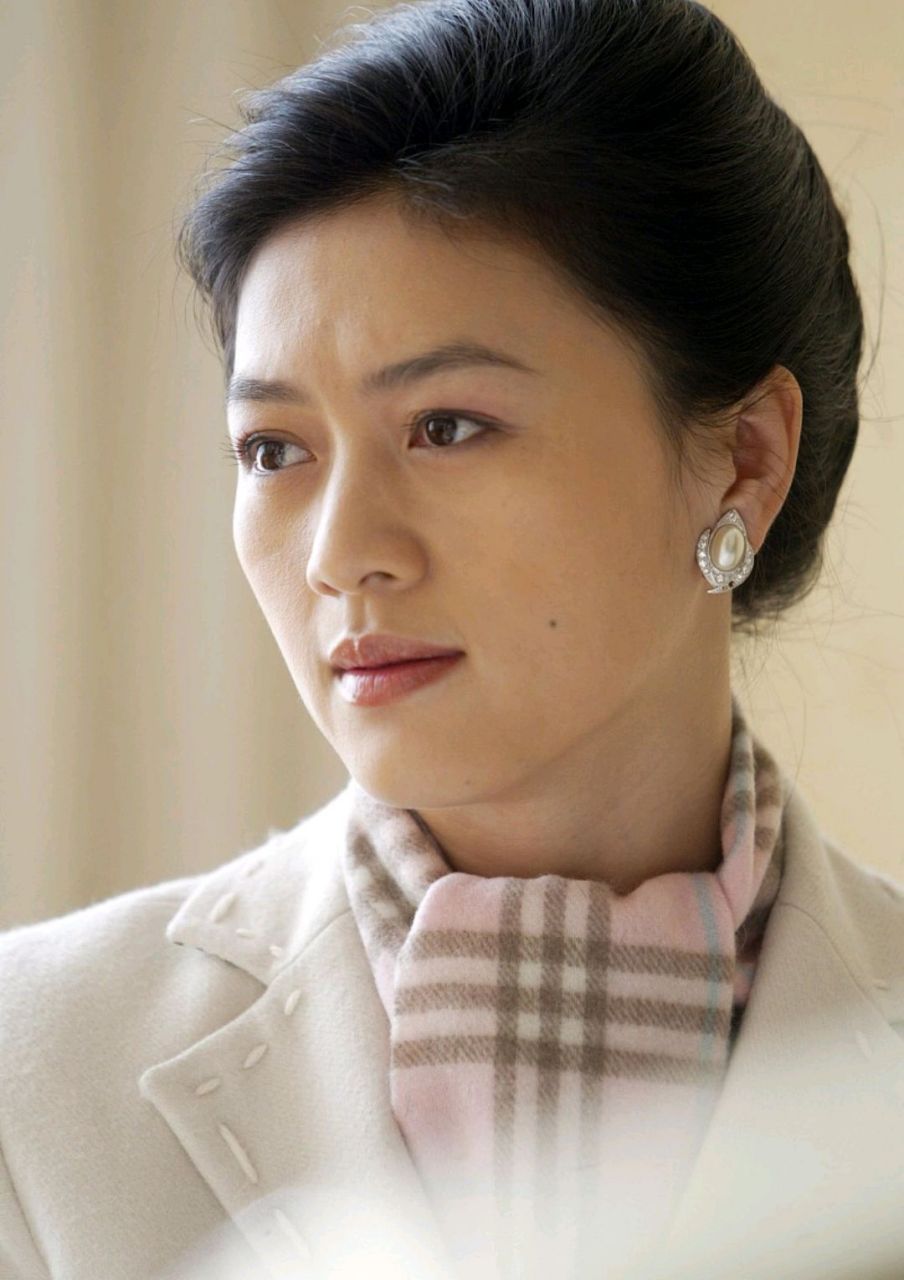 田海蓉经典九连拍,估计没多少人记得她了,曾经颜值的天花板,不知迷倒