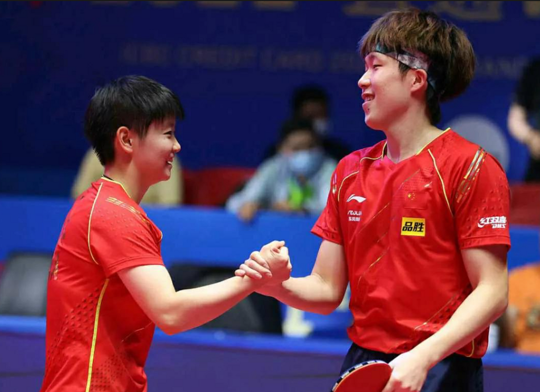 肖战作为国乒混双主教练,是孙颖莎和王楚钦之幸!