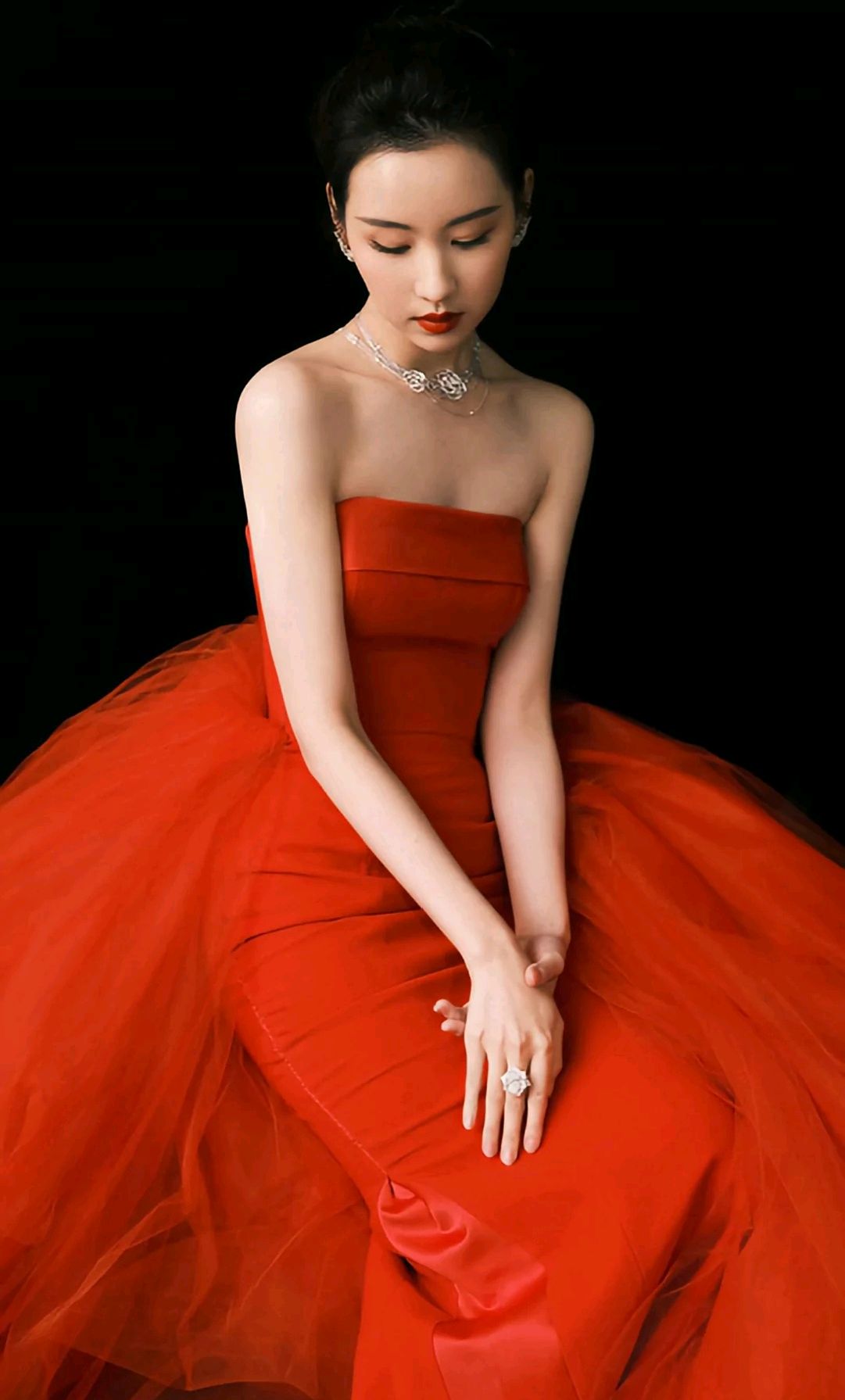 南航校花陈都灵