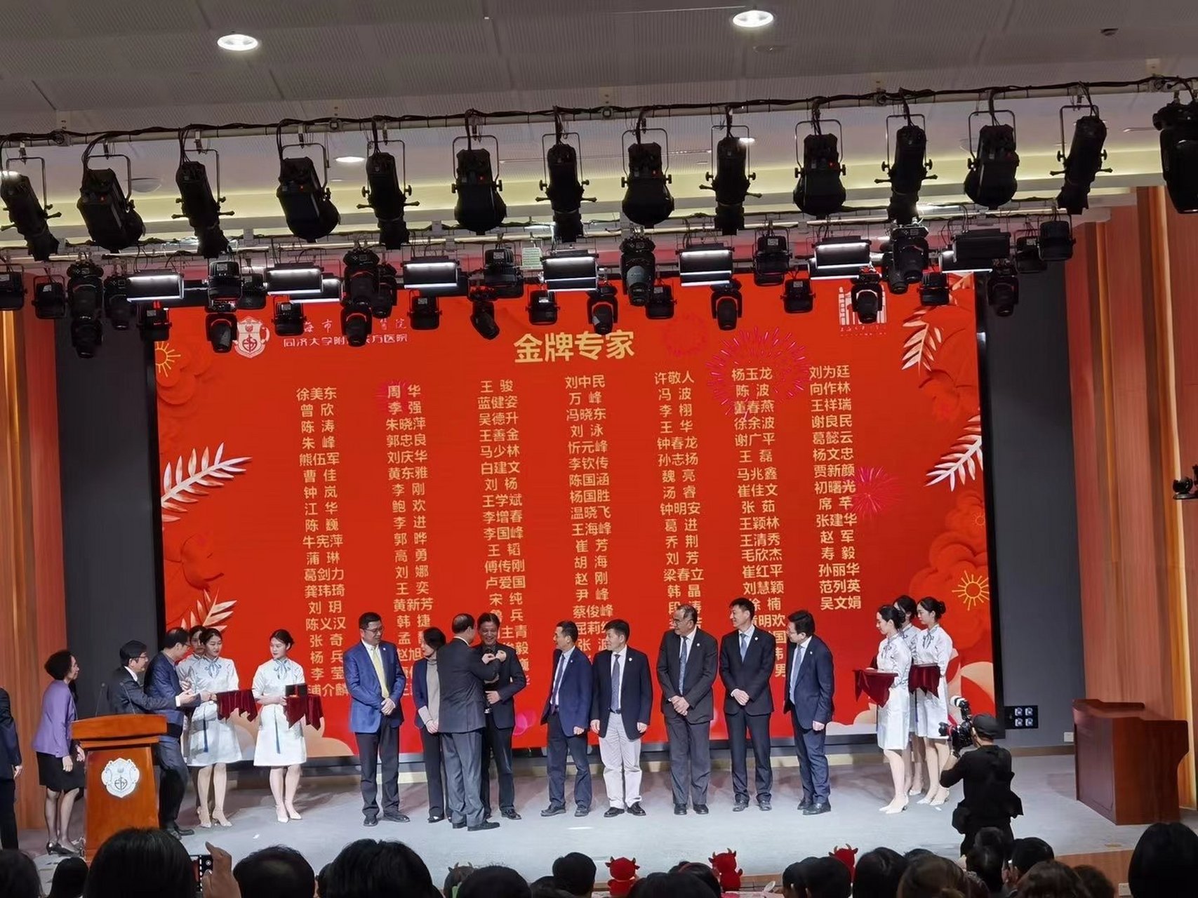 北京中醫藥大學東方醫院黃牛票販子號販子代掛號的簡單介紹