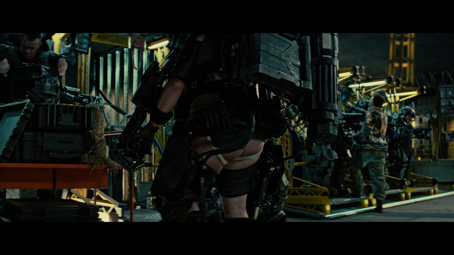 蓝光原盘&REMUX[明日边缘].2014.1080p.BluRay.REMUX.AVC.DTS-HD.MA.TrueHD.7.1.Atmos-FGT 32GB