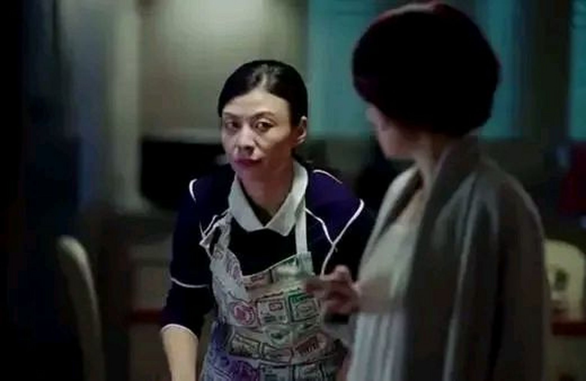 《我的前半生》中,罗子君家的保姆亚琴是个特殊的"存在",她竟然敢对女