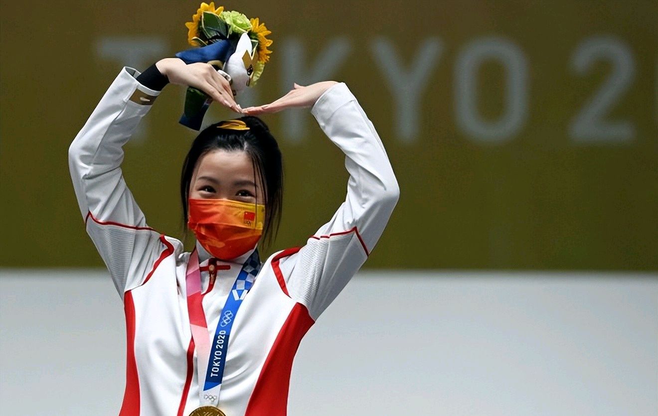 23岁冠军杨倩无缘巴黎奥运,曾与全红婵齐名!沉迷当网红,晒美照