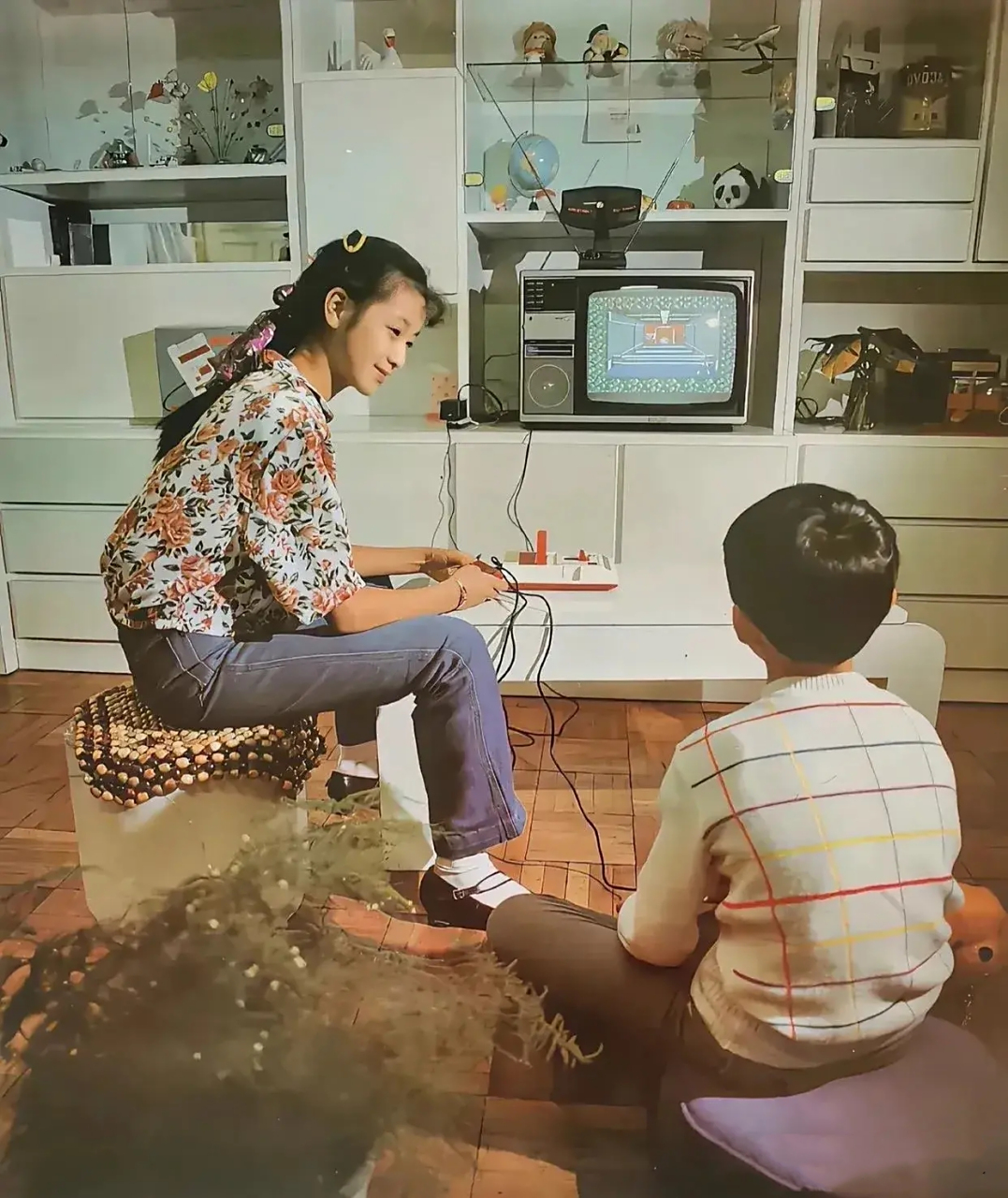 90年代初期,这在城里算是普通家庭吗?