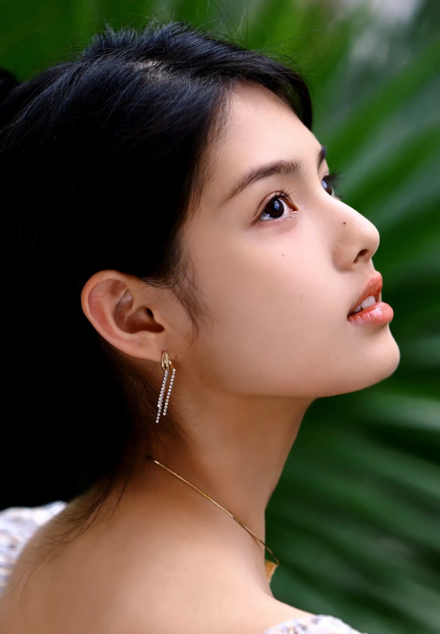 中国内地女演员,2014年出道,天浩盛世签约艺人,大家觉得她能火起来吗?