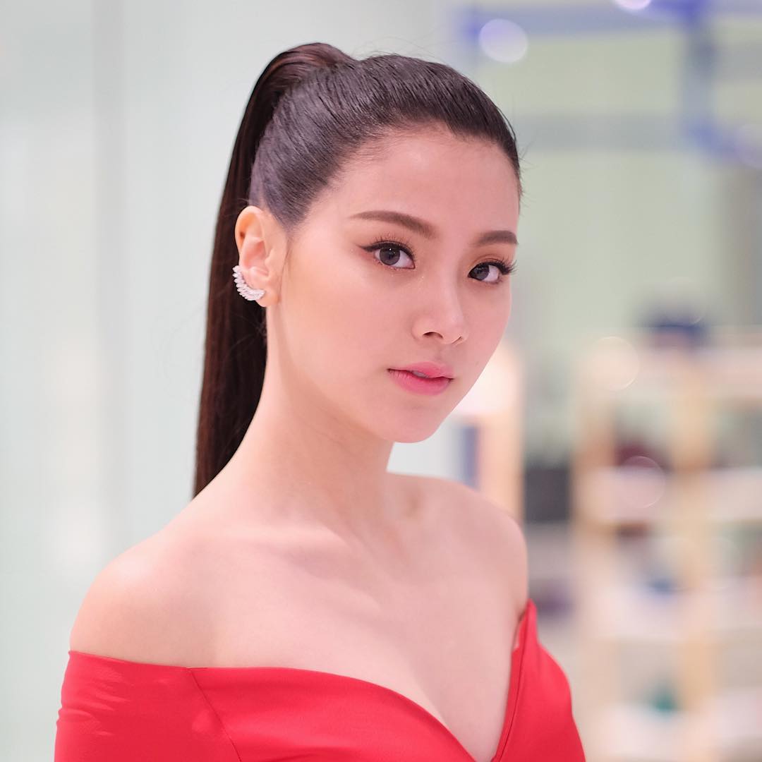 精美图集|泰国国民初恋女神平采娜·乐维瑟派布恩