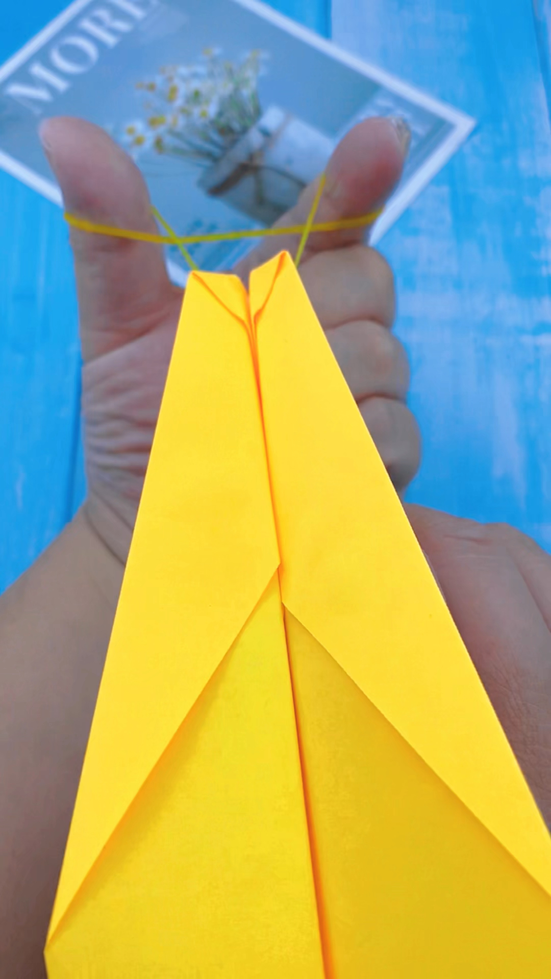 简单又飞得远的皮筋强射纸飞机